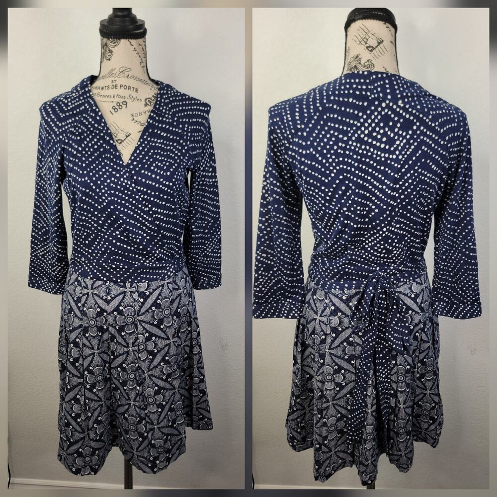 Diane Von Furstenberg Wrap Mini Dress Size 6 Cotton Silk Polka Floral Pleats
